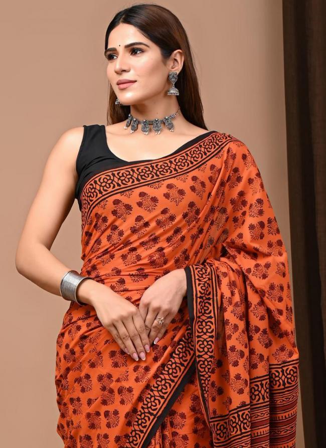 Cotton Orange Casual Wear Printed Saree